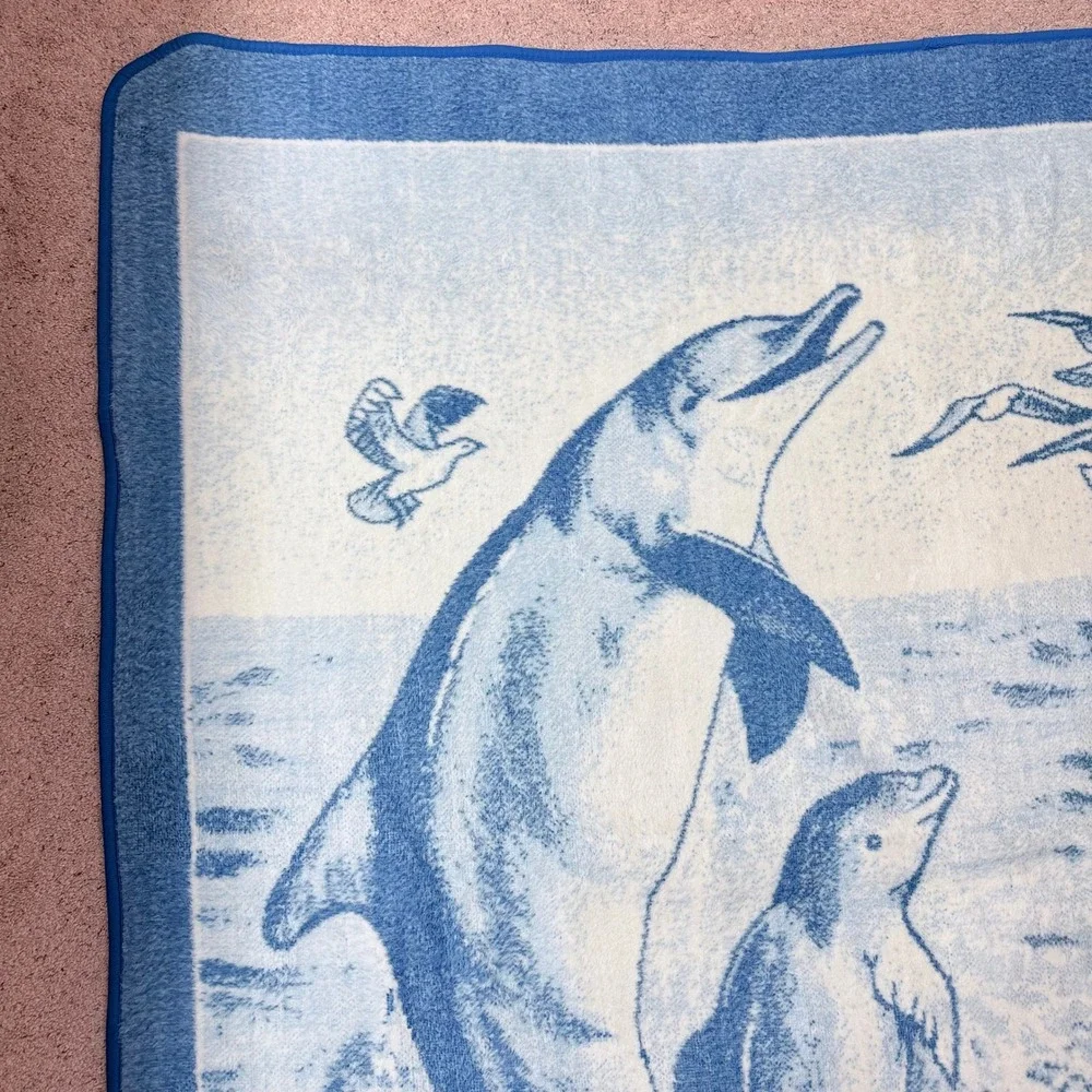 San Marcos Dolphin Blanket Vintage Blue White Reversible 86x65 Plush Ocean Birds